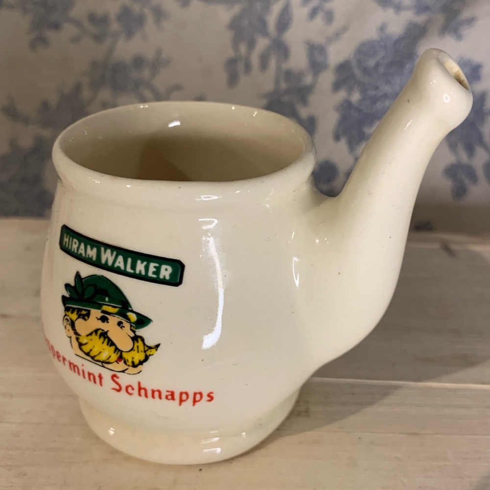 VTG Hiram Walker H.W. Schnapper Fifle Advertisement Ceramic Pipe Pitcher